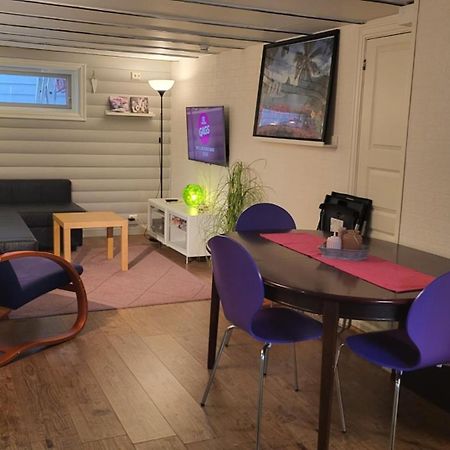 Fin Leilighet I Stille Og Rolig Omrade Med Gratis Privat Parkering! Stavanger Exterior photo
